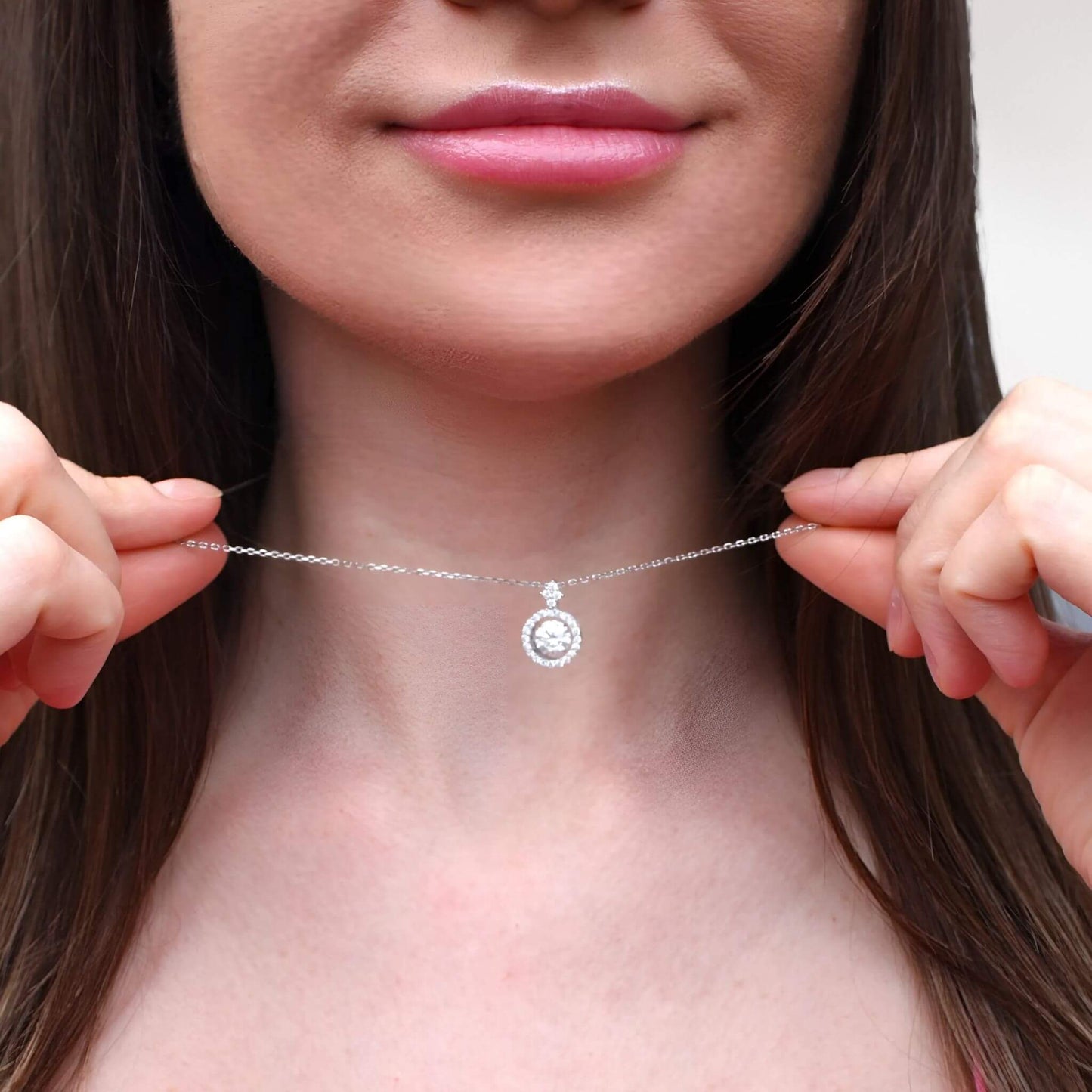 Amaral Dancing Moissanite -kaulakorut