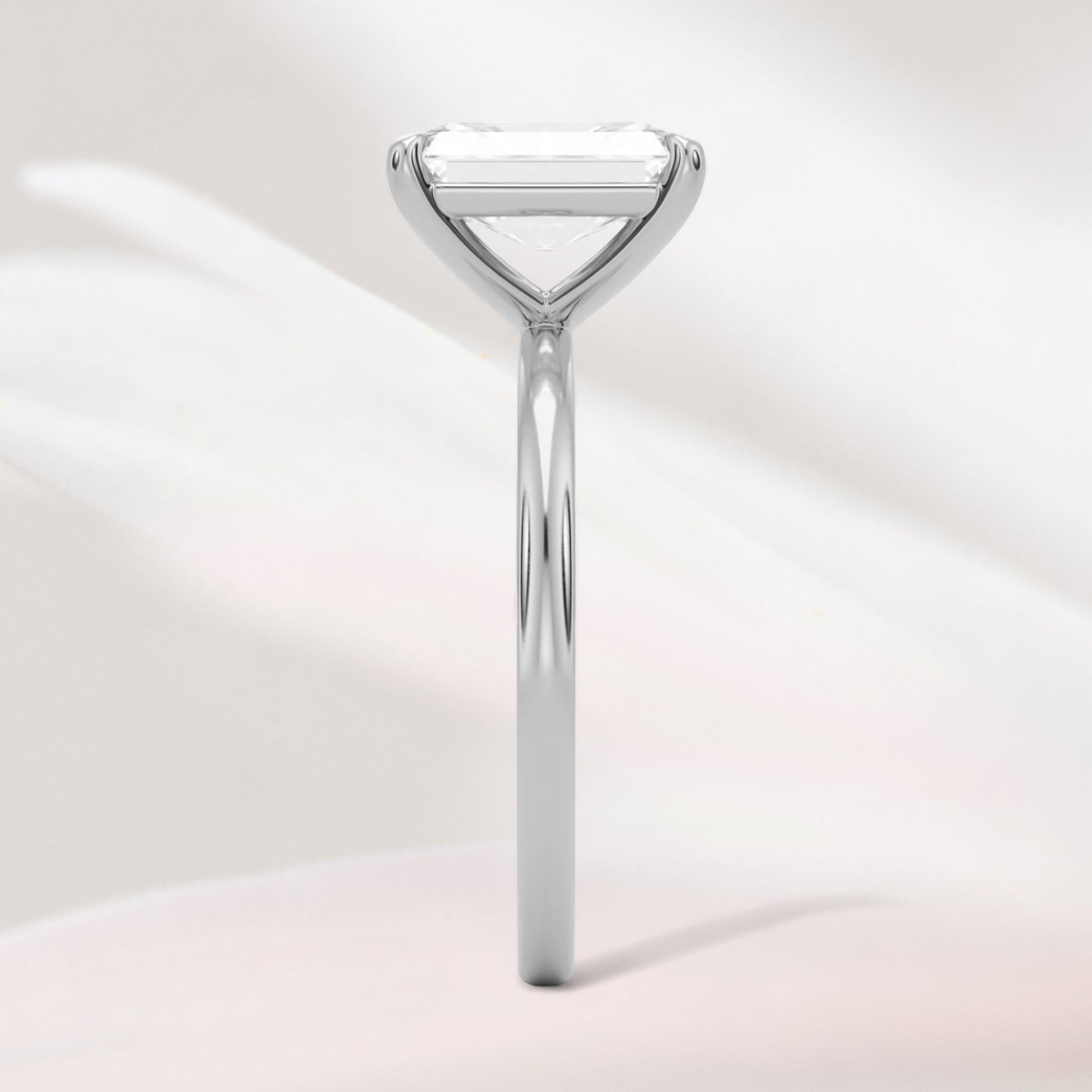 Amaral Solitaire Radiant Four Prong - White Gold