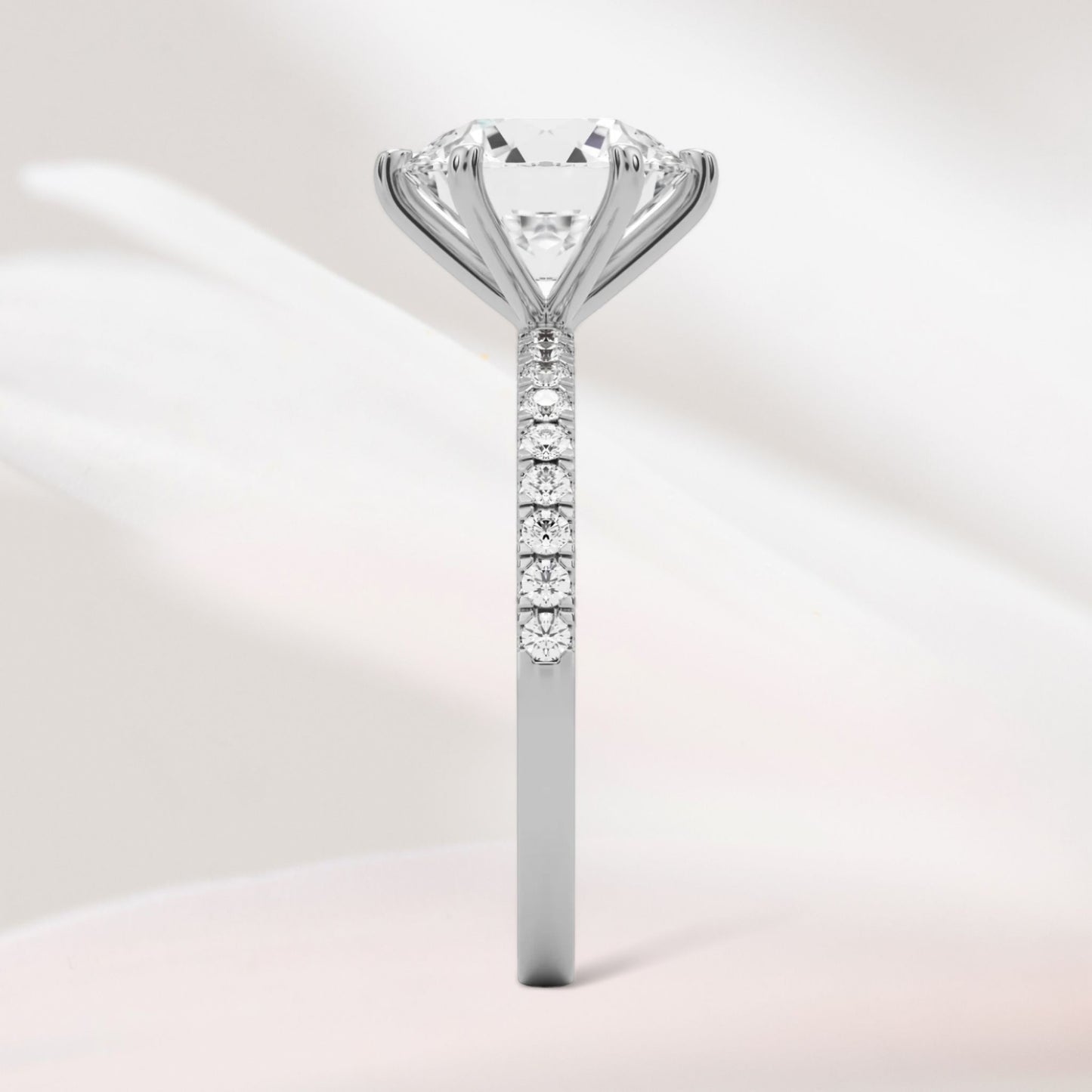 Amaral Solitaire pyöreä kuusi piikki nauhalla - valkokulta