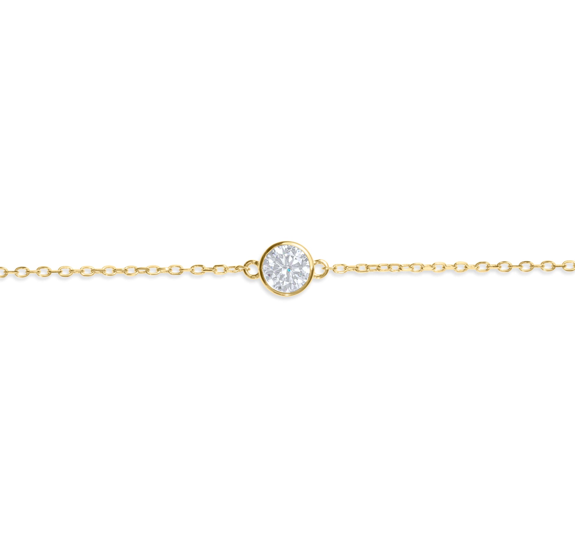 Amaral Solitaire Bezel Moissanite Gold Bracelet on white background