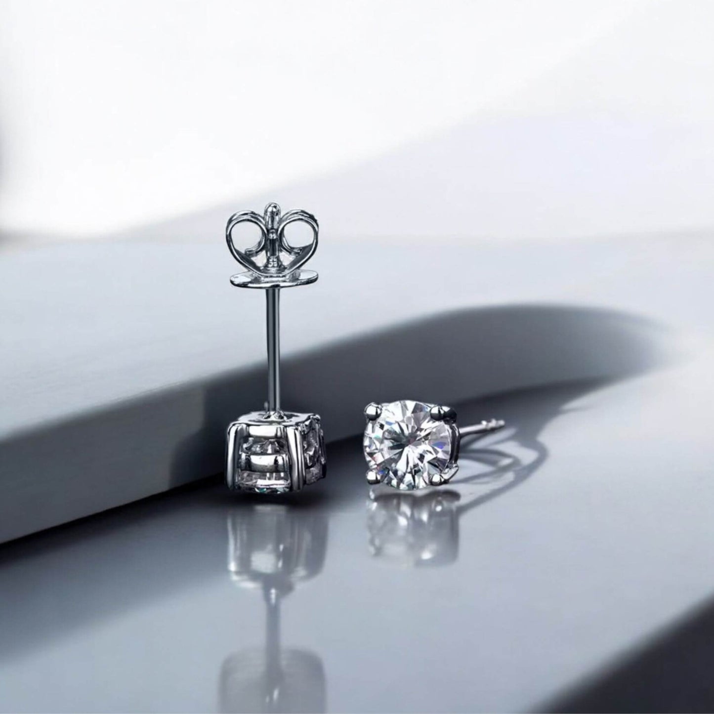 Amaral Four Prong Stud Moissanite Earrings