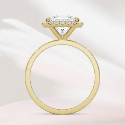 Amaral Halo Princess - Yellow Gold