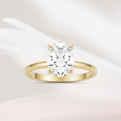 Amaral Solitaire Oval Four Prong - Yellow Gold