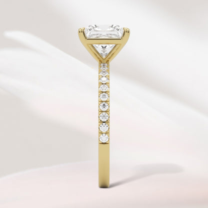 Amaral Solitaire Square Four Prong With Band - Yellow Gold