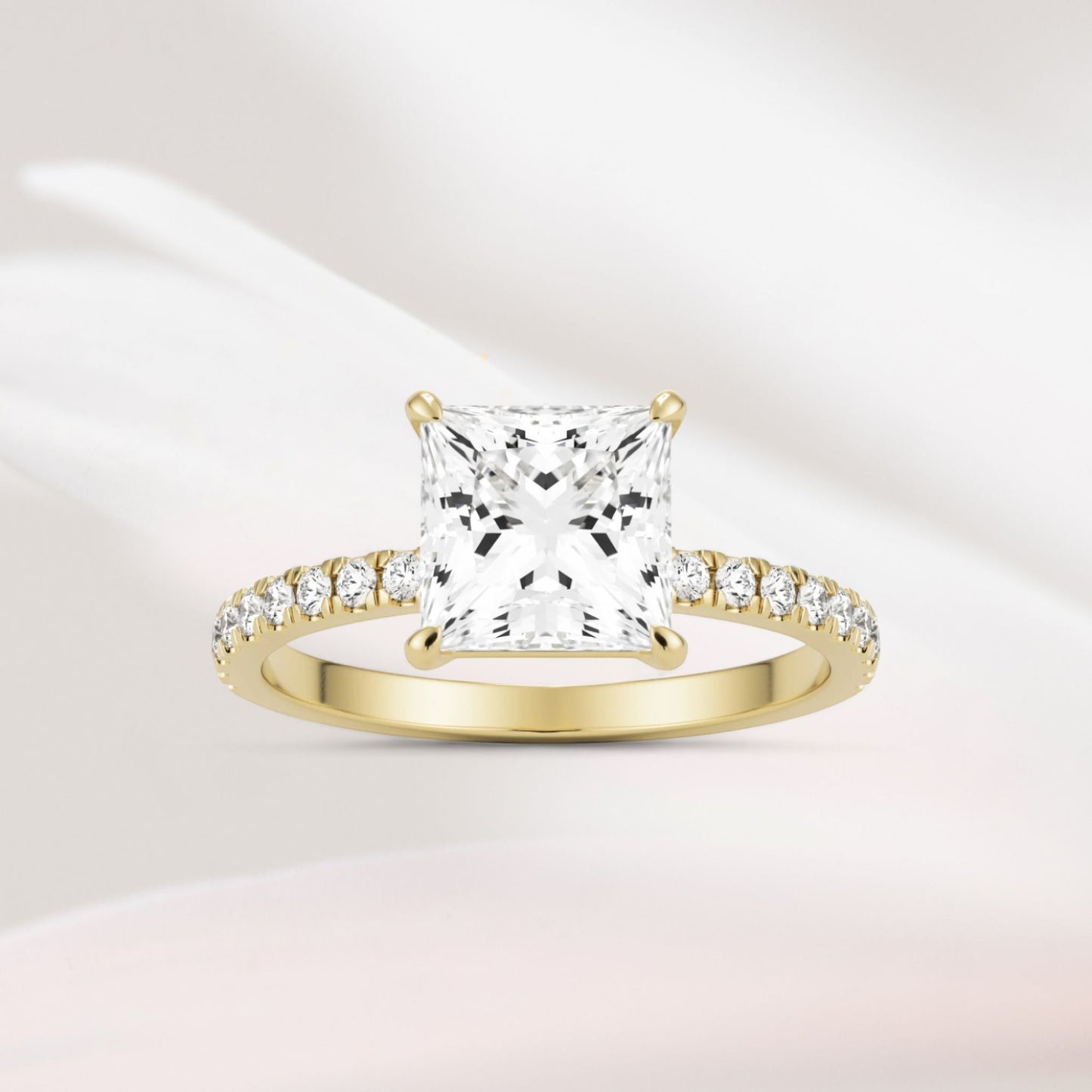 Amaral Solitaire Square Four Prong With Band - Yellow Gold